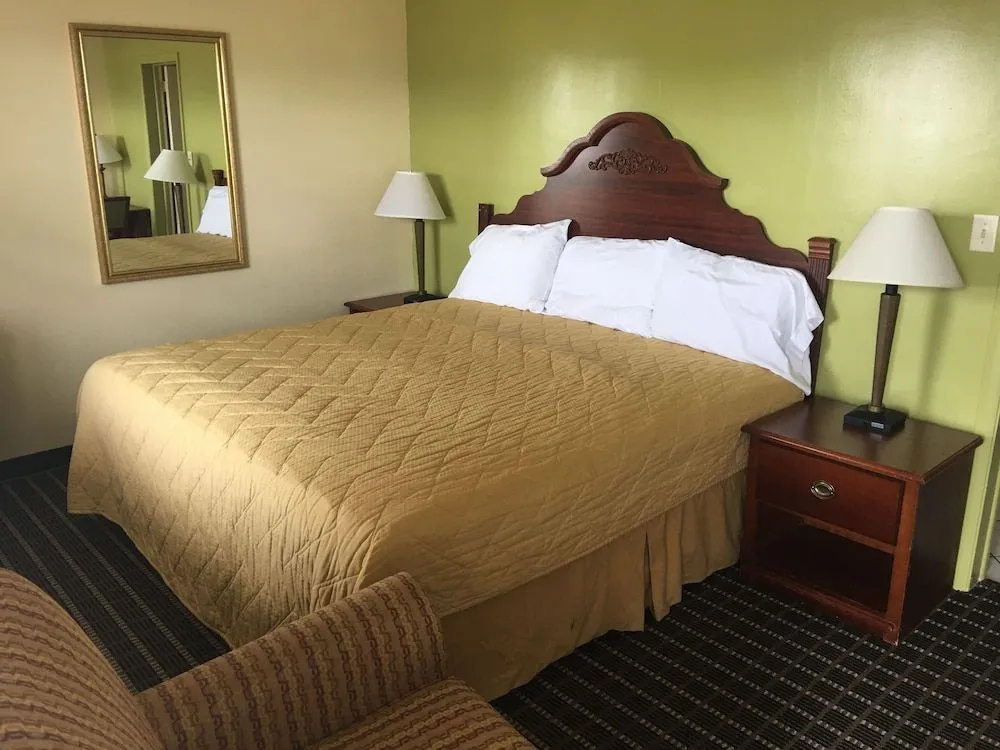 Kentland Motel