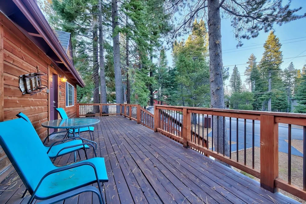The Snowshoe Inn  592ss 4 Bedroom Cabin