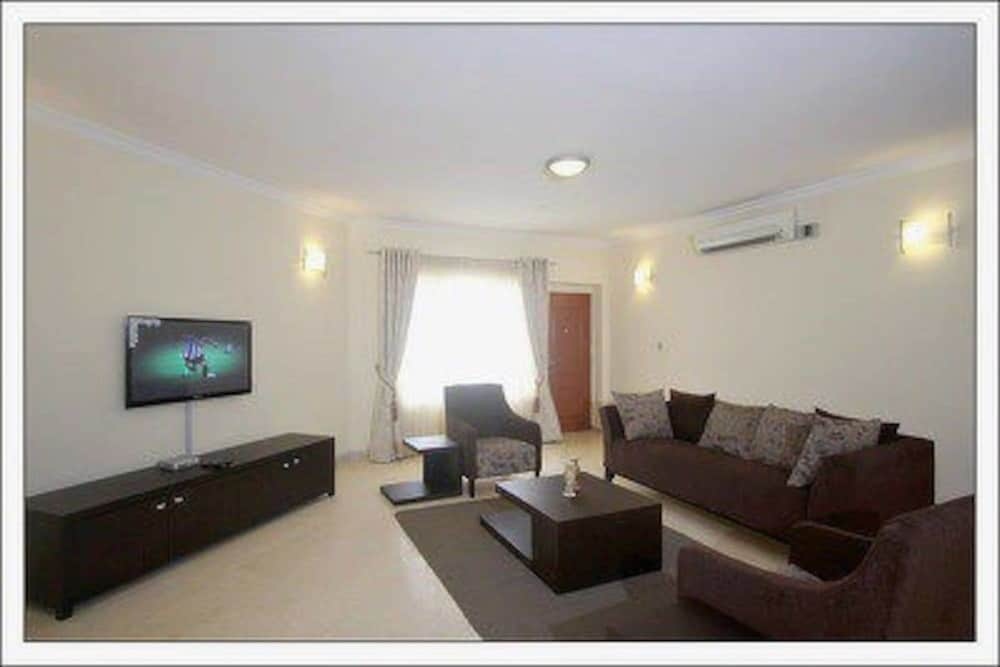 Perfect Havens at Noah's Court