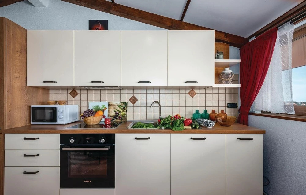 Awesome Apartment in Rovinj With 1 Bedrooms, Wifi and Outdoor Swimming Pool