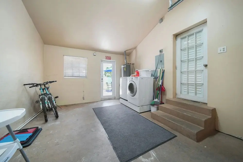 Hollywood Beach Bliss Villa Sleeps 10