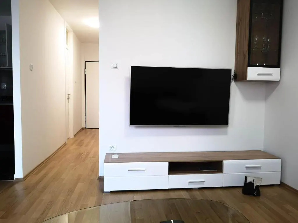Apartment Mia -V