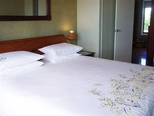 Keswick Island Guest House