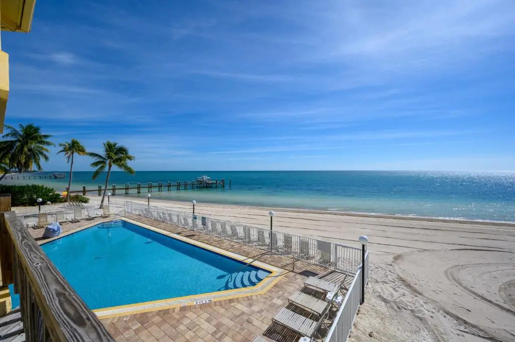 Coco Plum Beach & Tennis Club & Marina