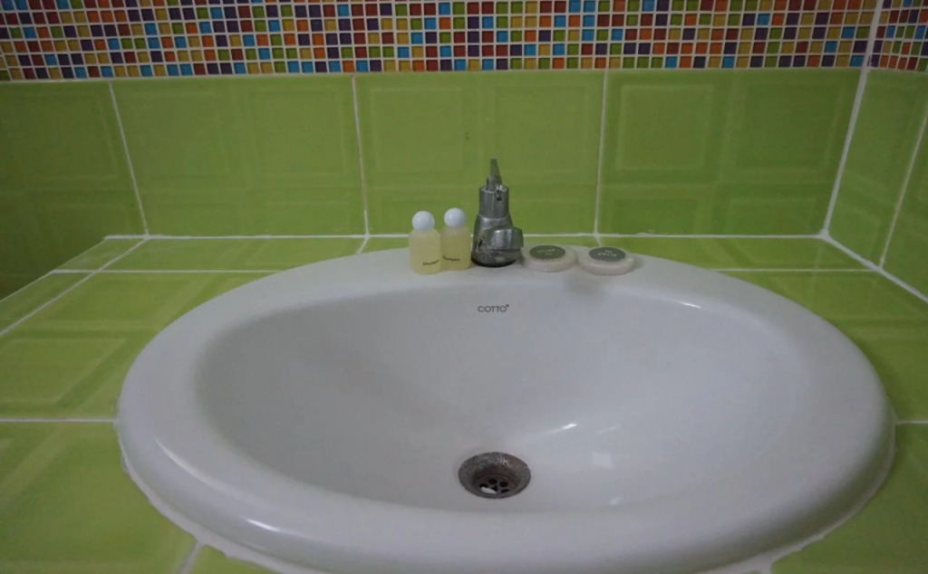 Guy Residence