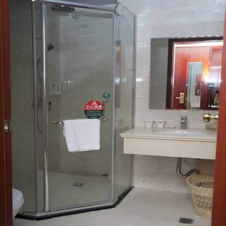 Greentree Inn Shanghai Minhang Development Zone Subway Station Business Hotel