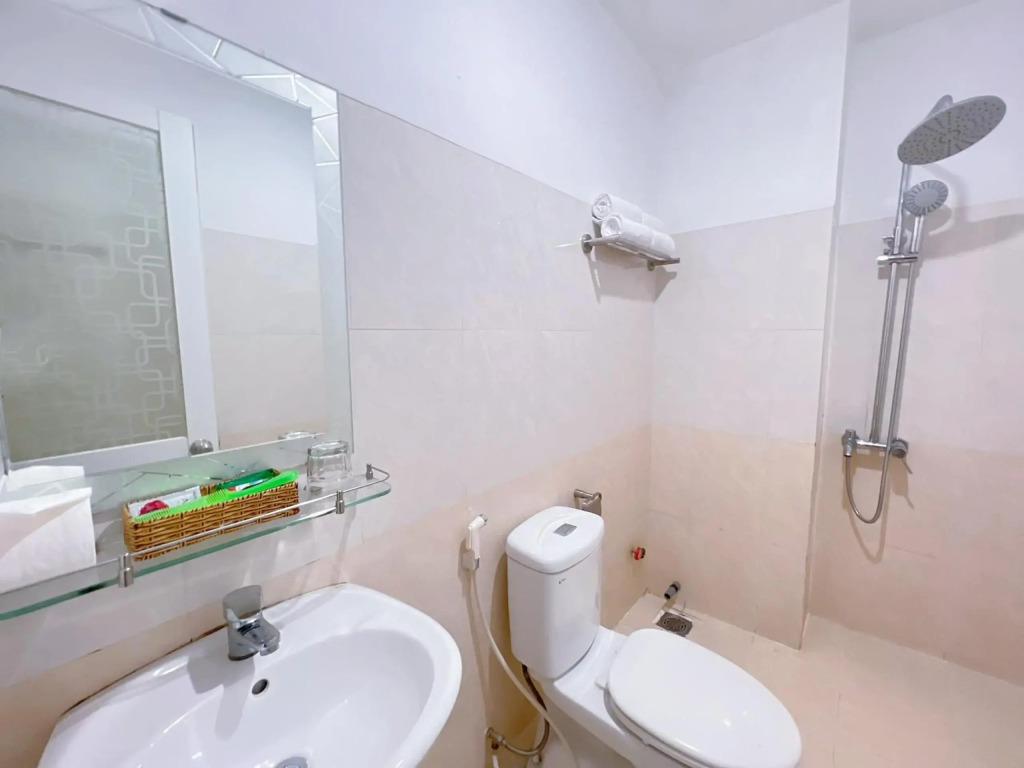 Gia Bảo 2 Hotel
