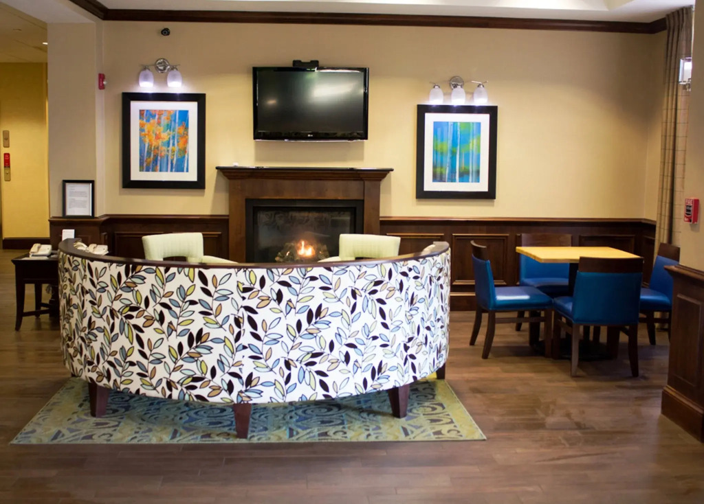 Holiday Inn Express West Jefferson by IHG