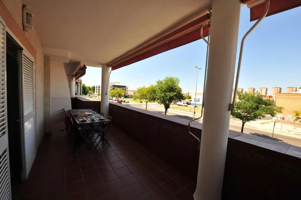 Chapín Jardines Piscina Terraza 3 Rooms 2 baños