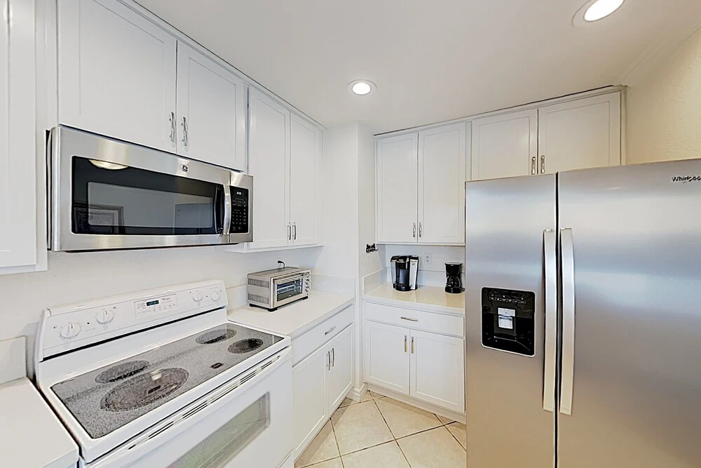 New Listing! Mountain-view W/ Private Pool 2 Bedroom Home