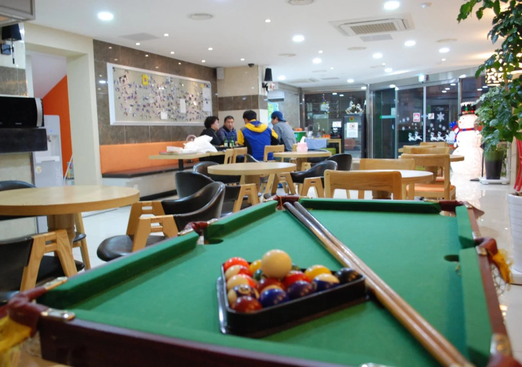 Jeju R Hotel & Guesthouse