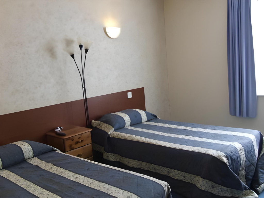 The Oakland Hotel