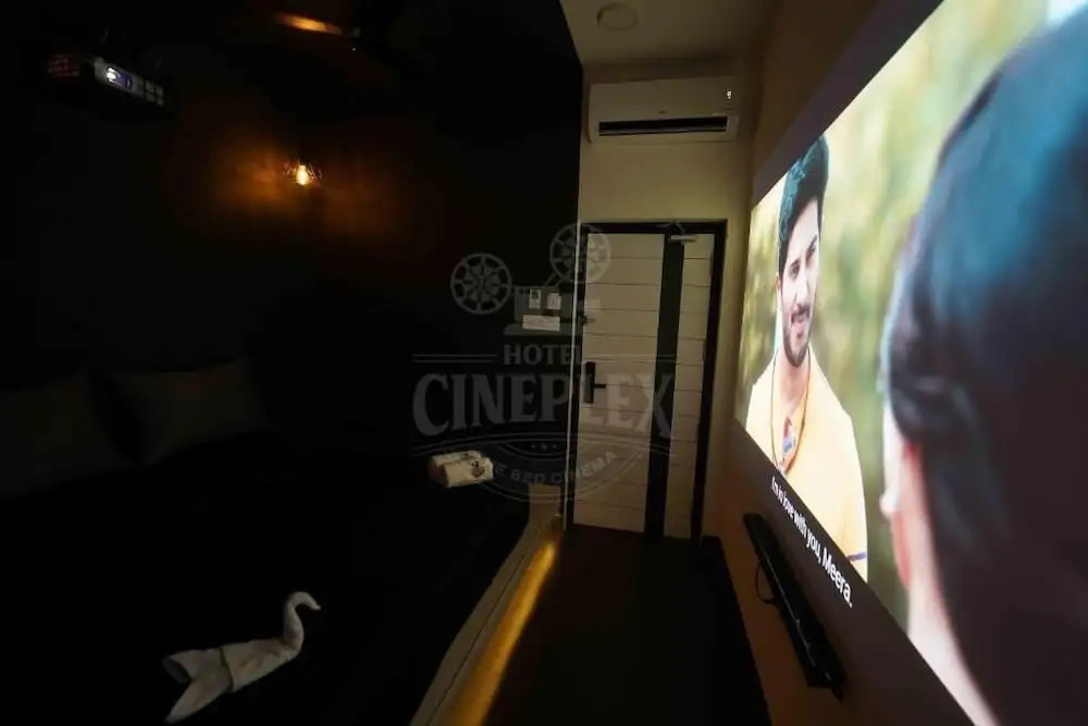 Hotel Cineplex