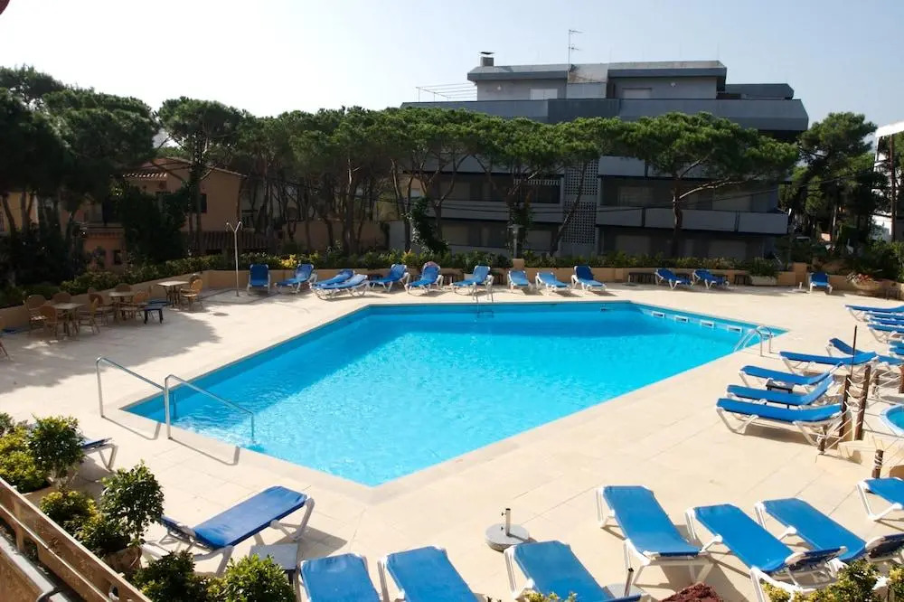 Apartamentos Delfin-Aromar-4