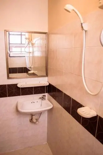 Indogee Apartments