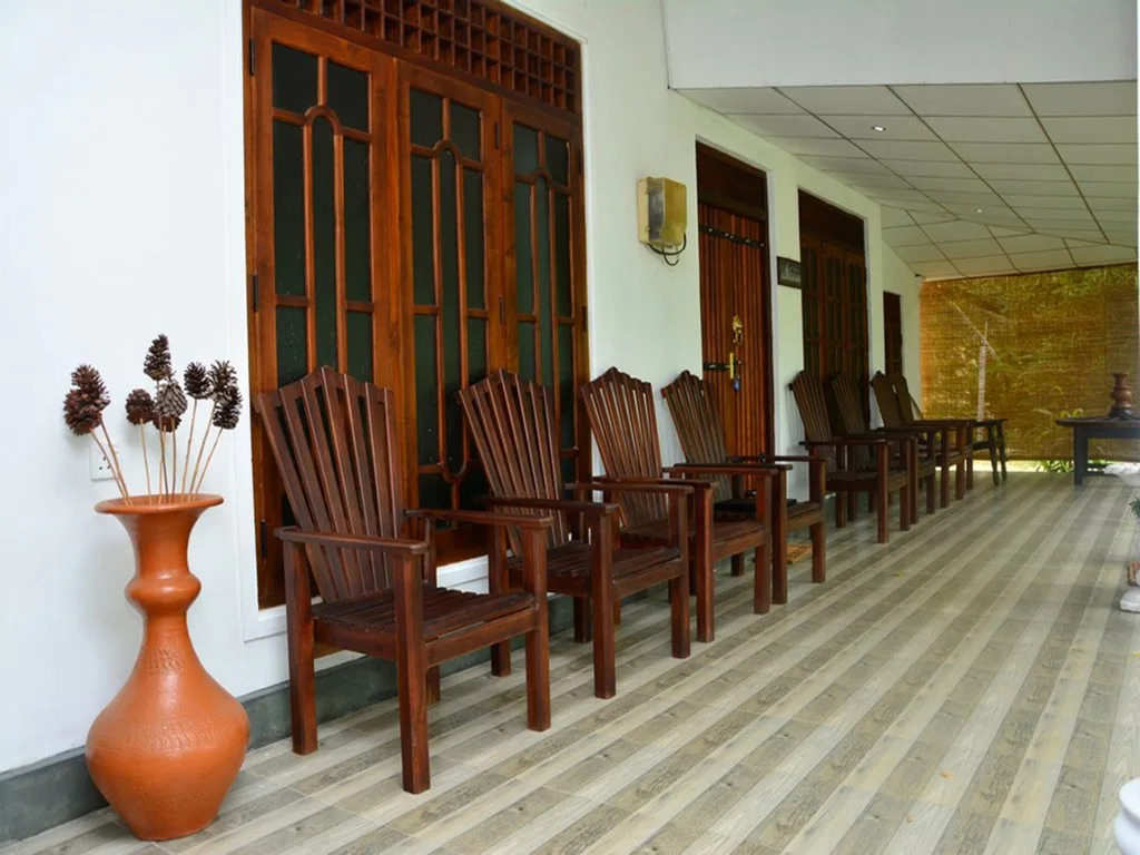 Bangalawa Guest House