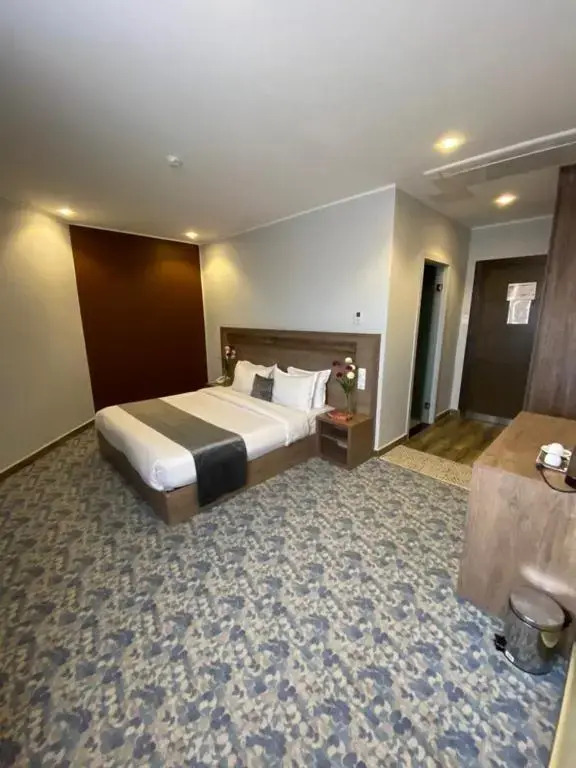 Blue sky hotel