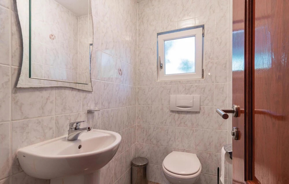 Stunning Home in Pula With Wifi and 3 Bedrooms