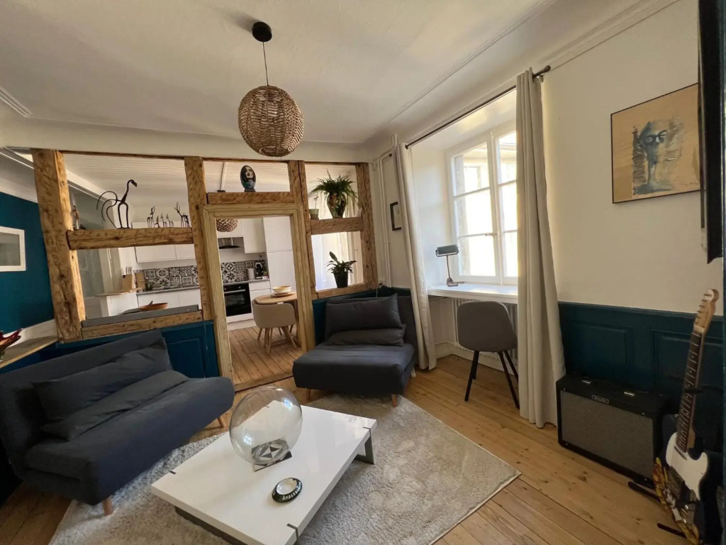 Elégant appartement au pied du château en plein centre ville