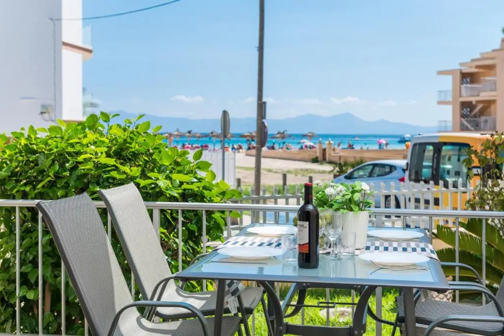 Sea Side 4, Adosado Primera Línea Playa Alcudia by SM Holiday Properties