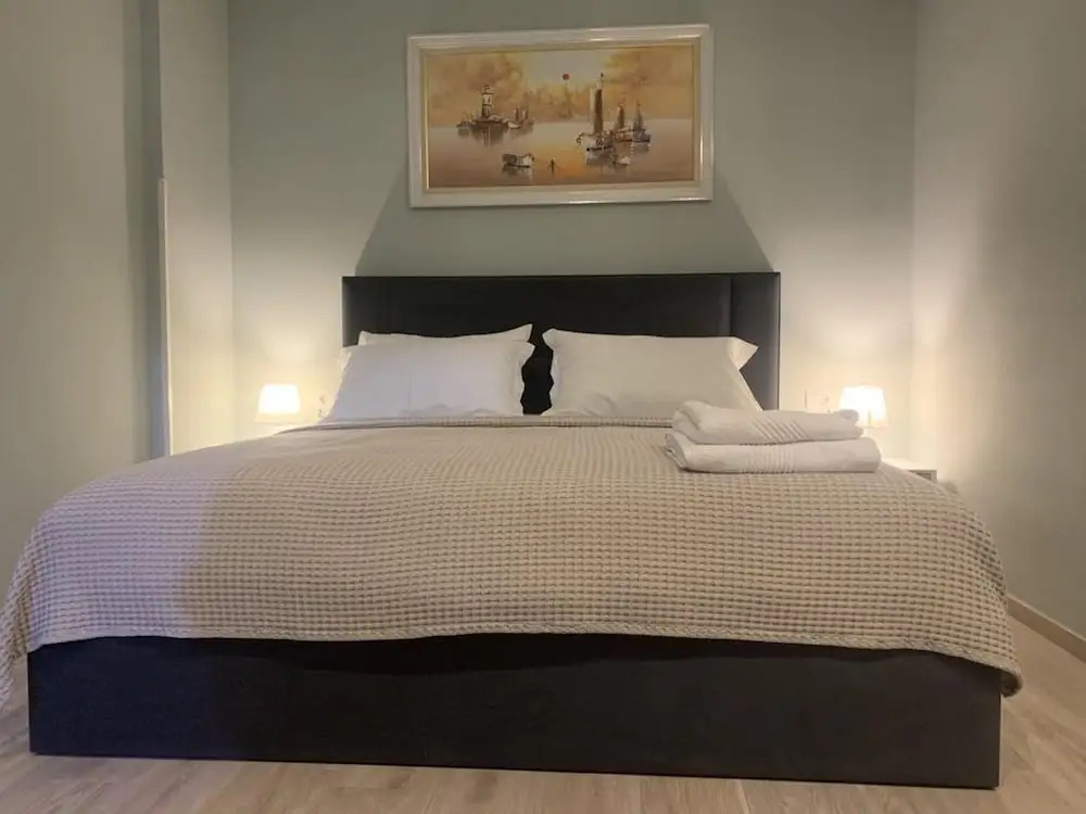 BELUX HOTEL