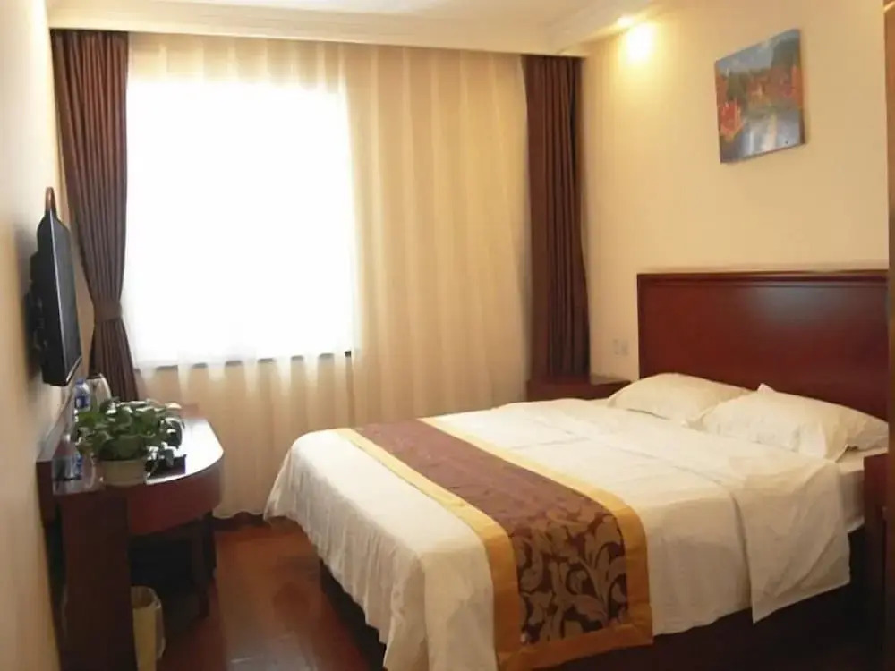 GreenTree Inn BeiJing Haidian Shijingshan N Univ of Tech Htl