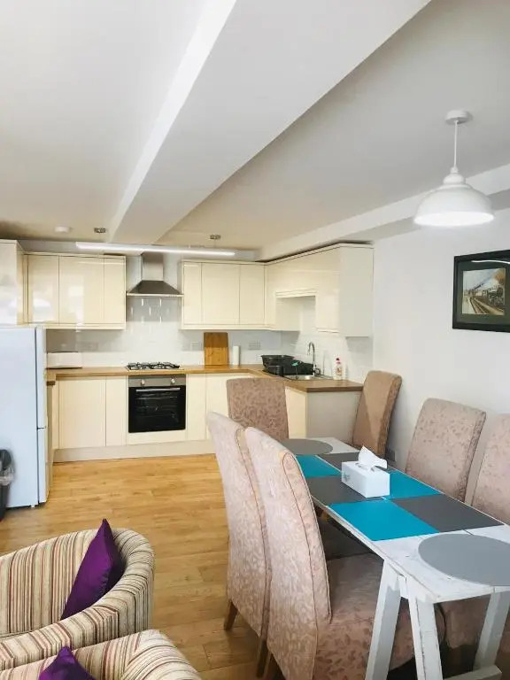 Runnacleave Court, apartment 2