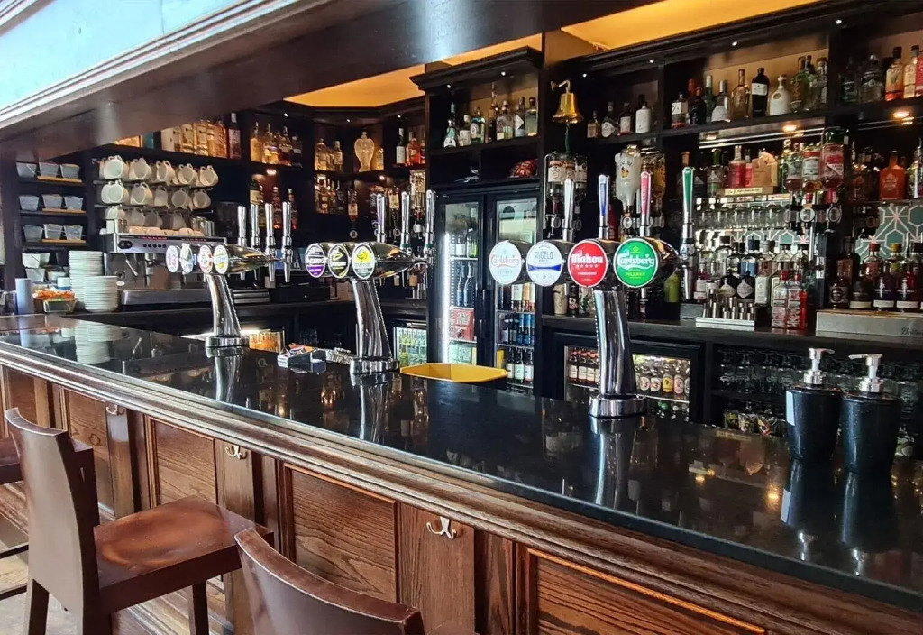 The Harboro Hotel