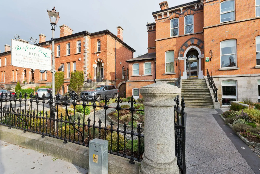 Roxford Lodge Hotel