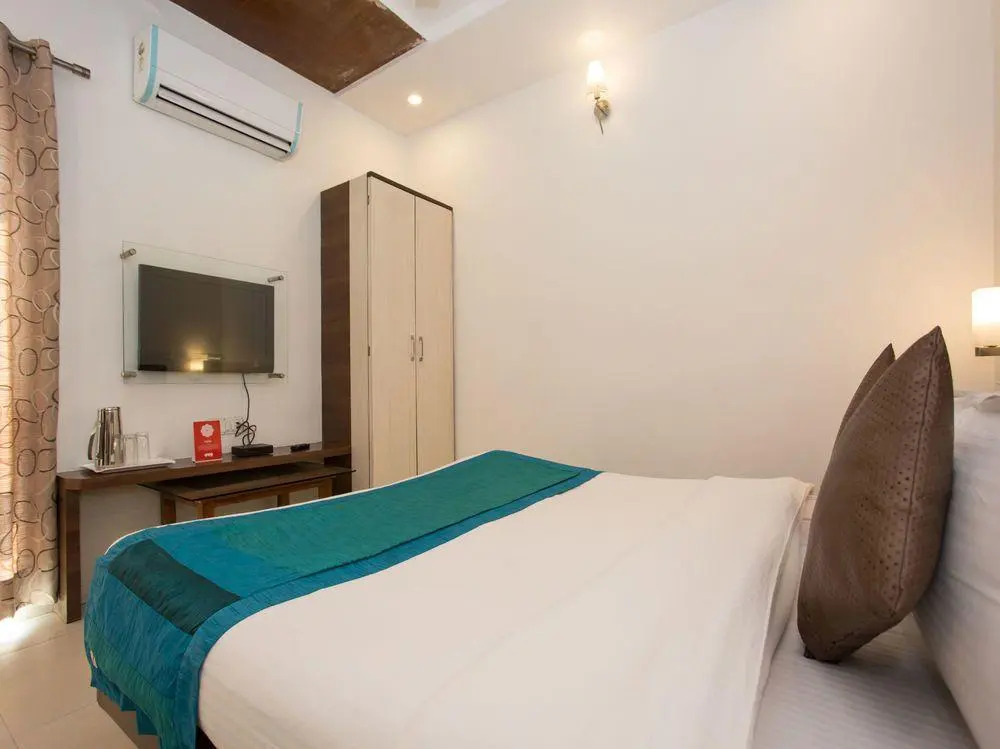 OYO 10440 Hotel Surabhi