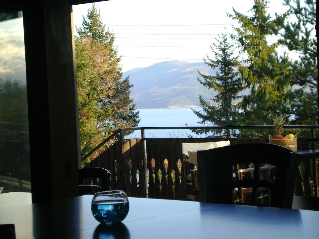 Miza Guest House