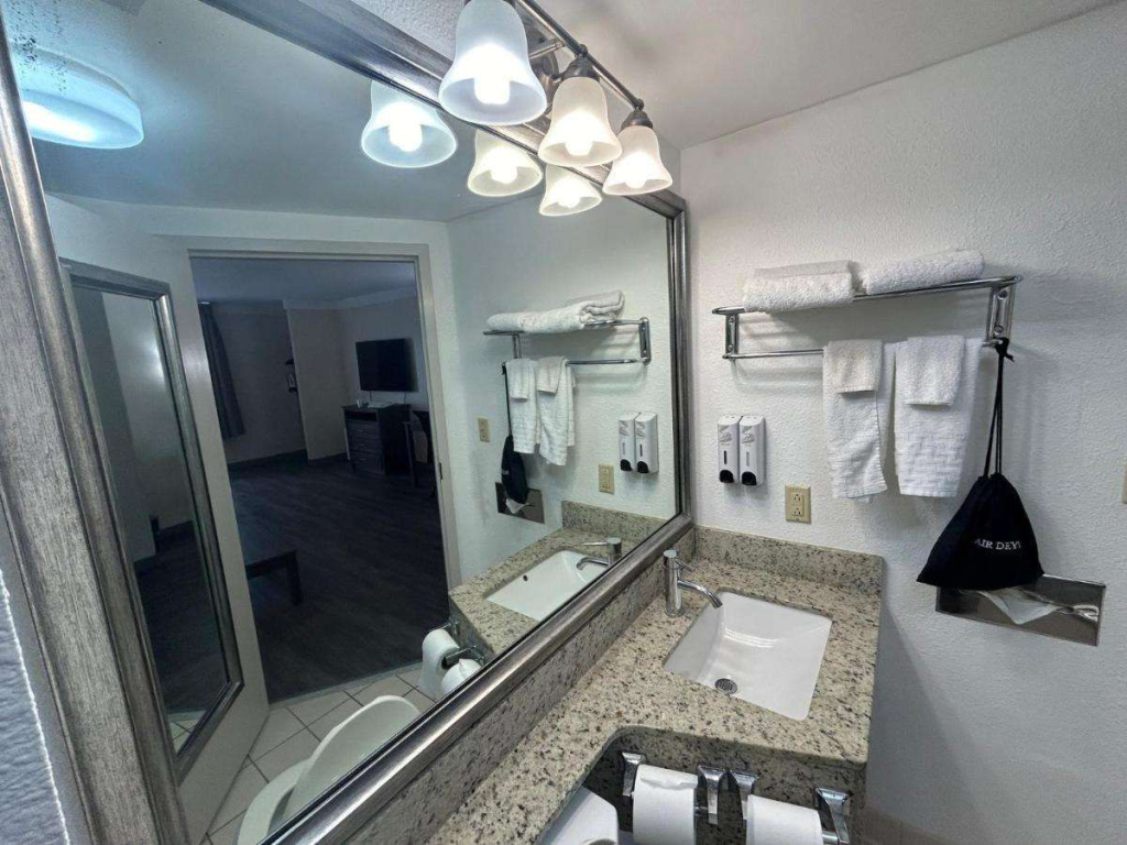 Spark By Hilton Fort Myers