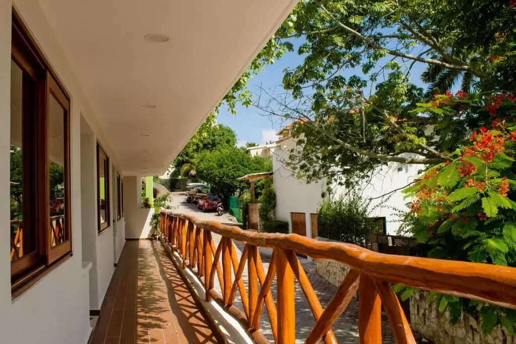 Hotel Azul Maya