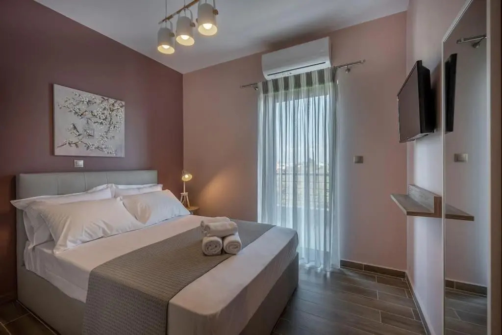 ''Aeolos'' Luxury Villa