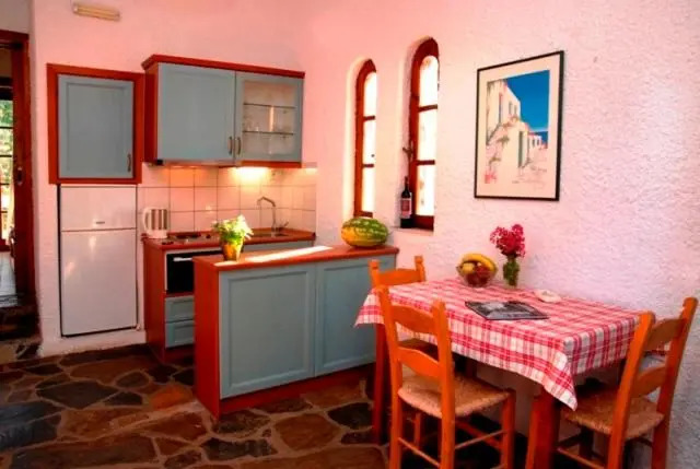 Kalives Apartments