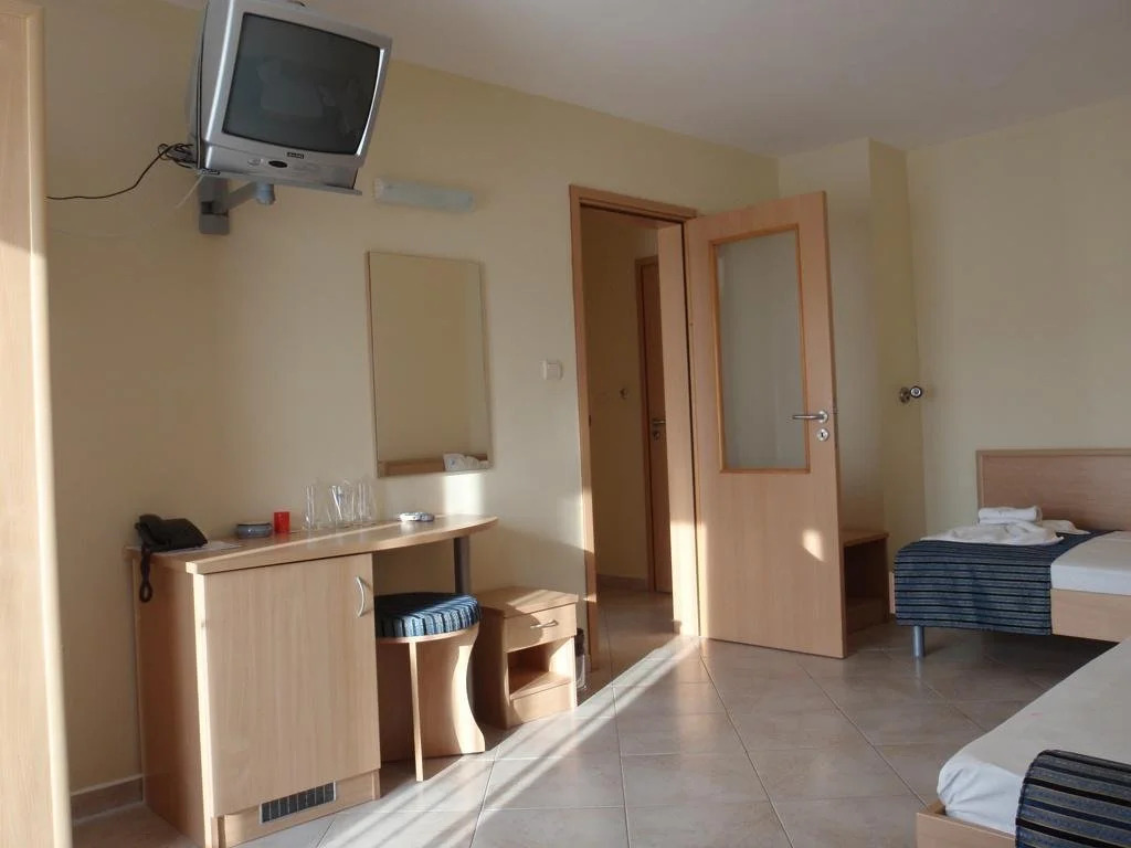 Hotel Briz