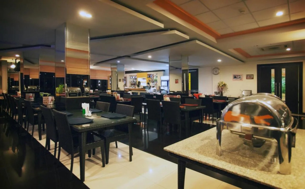 Ayara Grand Palace Hotel