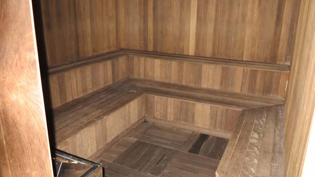 Stay - Apartamentos, Studios e Quartos - Piscina, Jacuzzi e Sauna - 400m da Praia Central