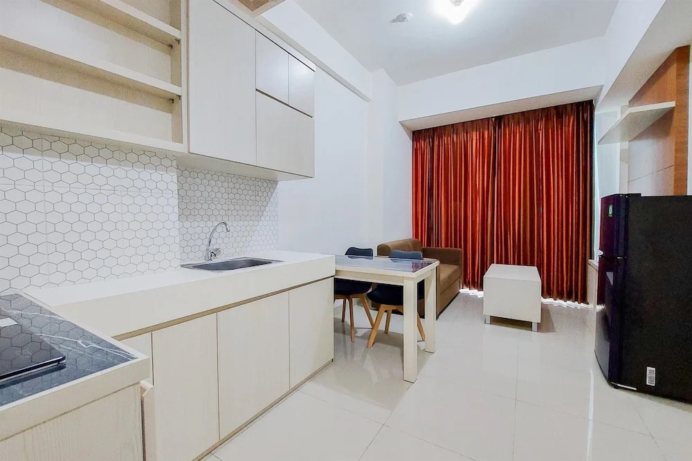 Warm And Enjoy Living 1Br Tree Park City Bsd Apartment