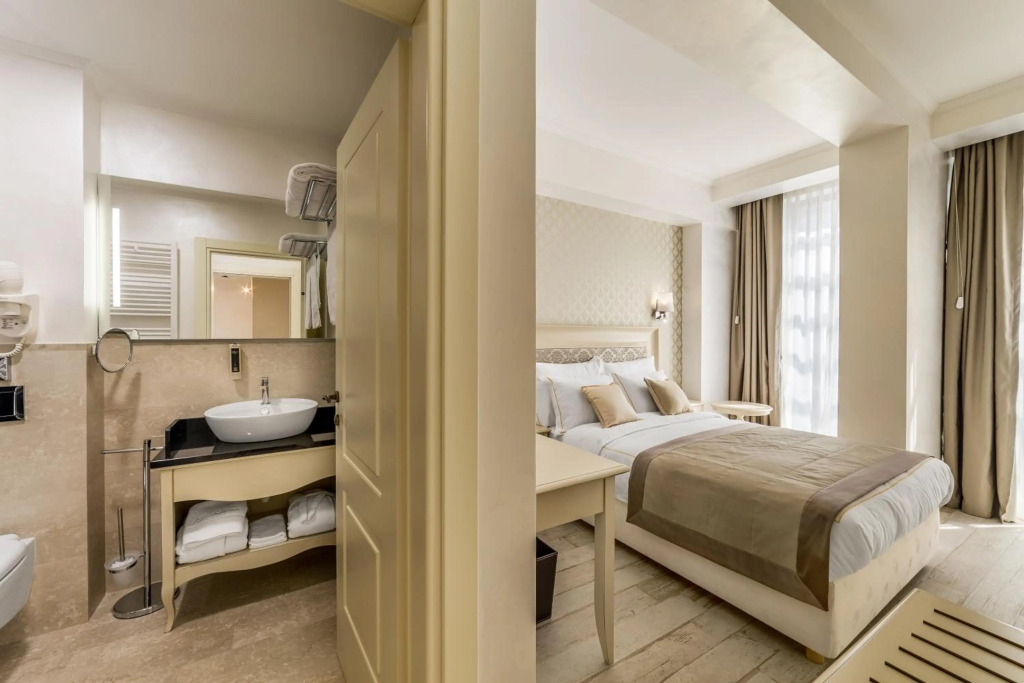 Old Town Boutique Hotel