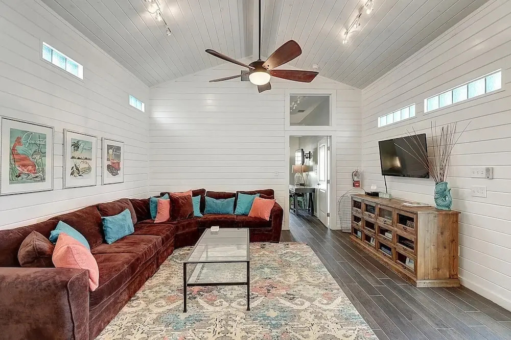 Hemingway House 3 Bedrooms 3 Bathrooms Condo