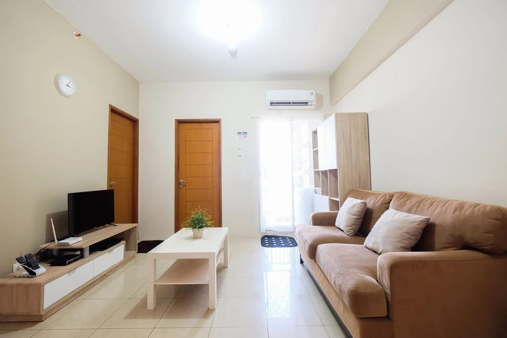 2 Bedrooms at Gading Greenhill Apartment by Travelio