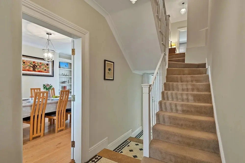 Villa in Sidmouth With Sea Views