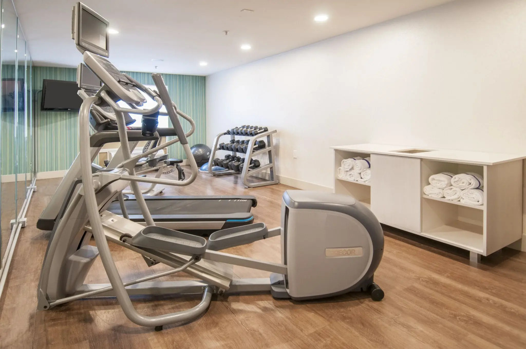 Holiday Inn Express Hotel & Suites Plano West - Frisco by IHG