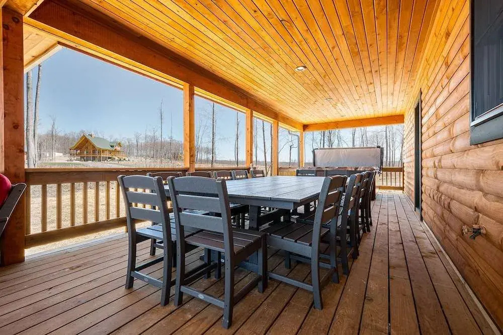 Mountain Crest Lodge