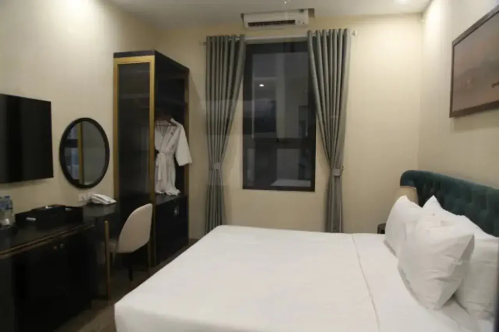 San Quinze Hanoi Hotel