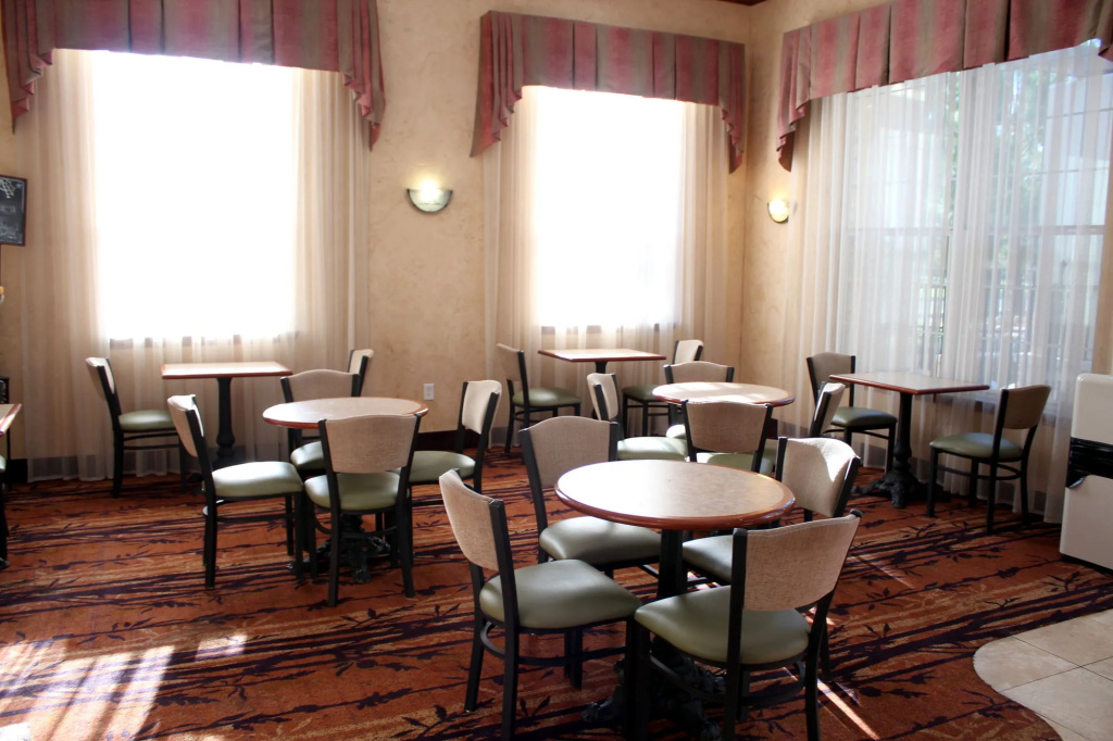 Best Western Lubbock West Inn & Suites