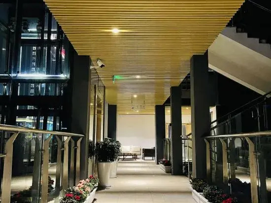 Meihao Lizhi Hotel (Hangzhou Longhu Zijingtian Street Sandun Subway Station Branch)