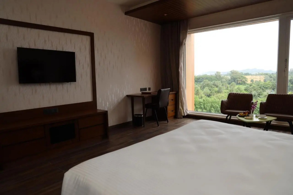 Devka Beach Resort