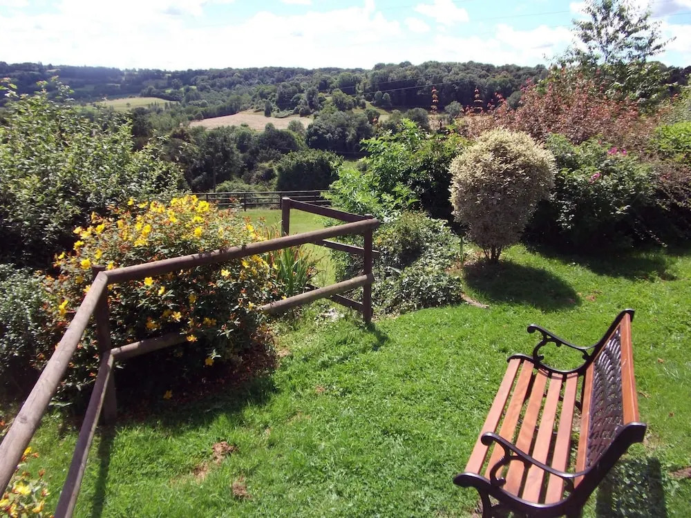 Property With 2 Bedrooms in Pierrefitte-en-auge, With Wonderful Lake V